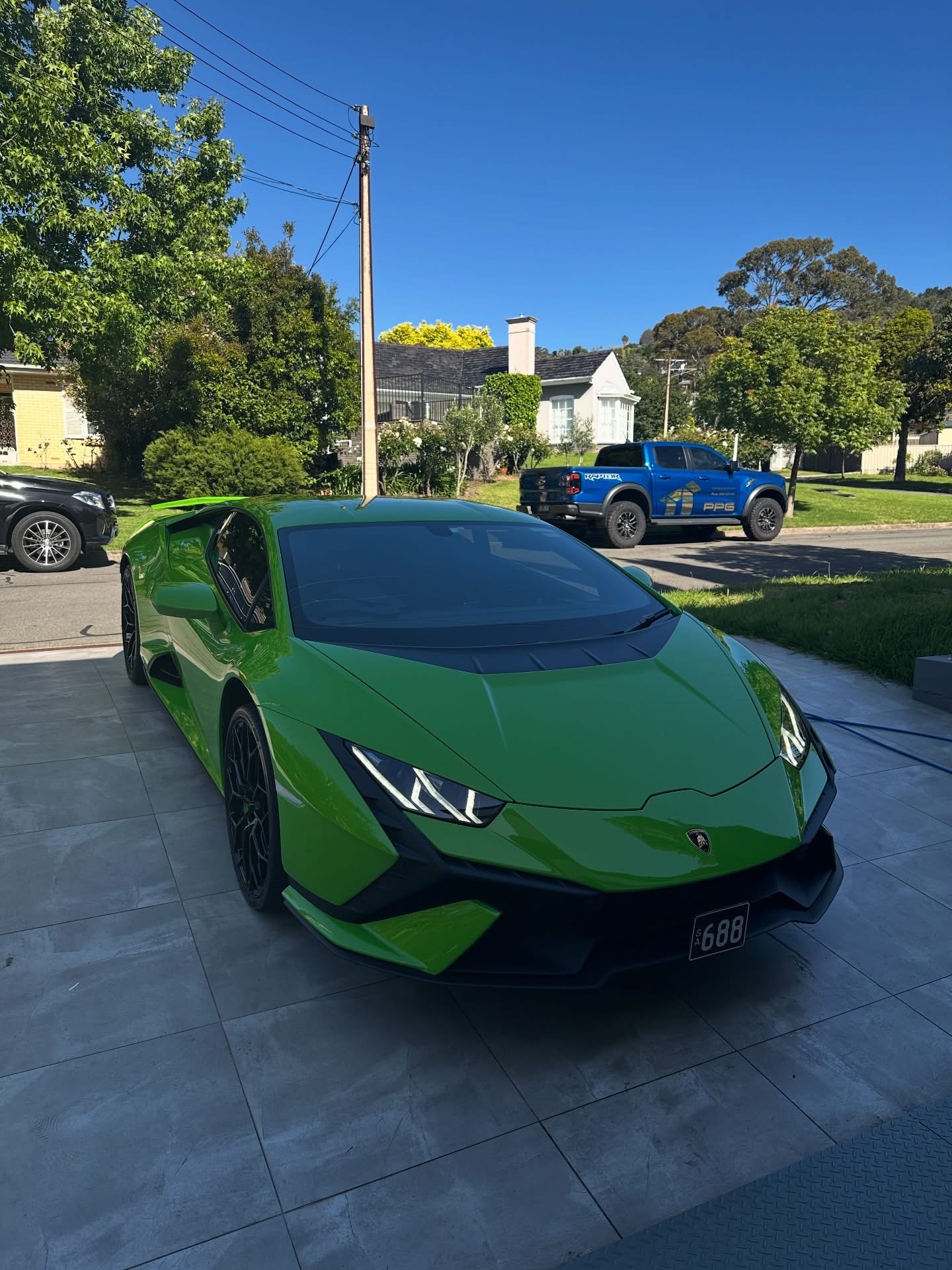 Green Lamborghini Huracan after detailing